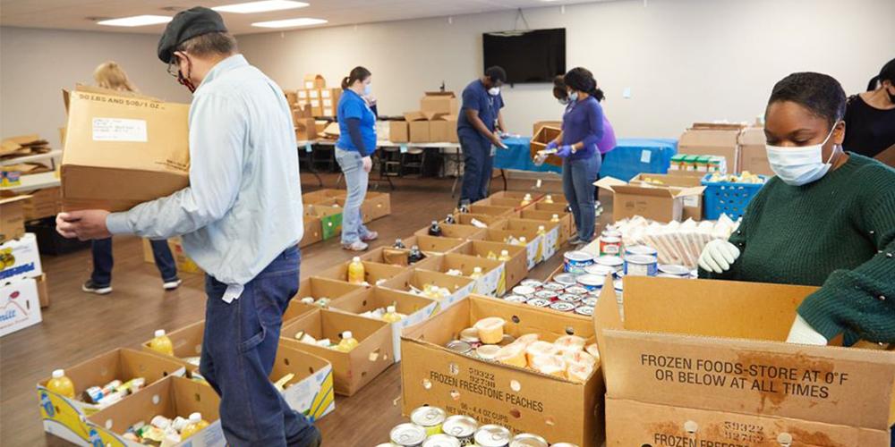 more-than-200-food-pantries-in-the-u-s-are-expanding-services