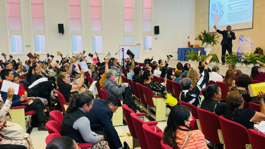 Cientos de predicadores laicos son capacitados para impacto de evangelismo  en Ciudad de México - Iglesia Adventista del Séptimo Día - División  Interamericana